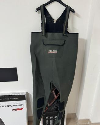 Muta neoprene