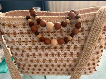 Borsa fatta a mano con perline