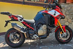 ducati multistrada v4 pikes peak 
