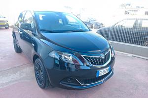 Lancia Ypsilon 1.0 FireFly 5 porte S&S Hybrid Silv