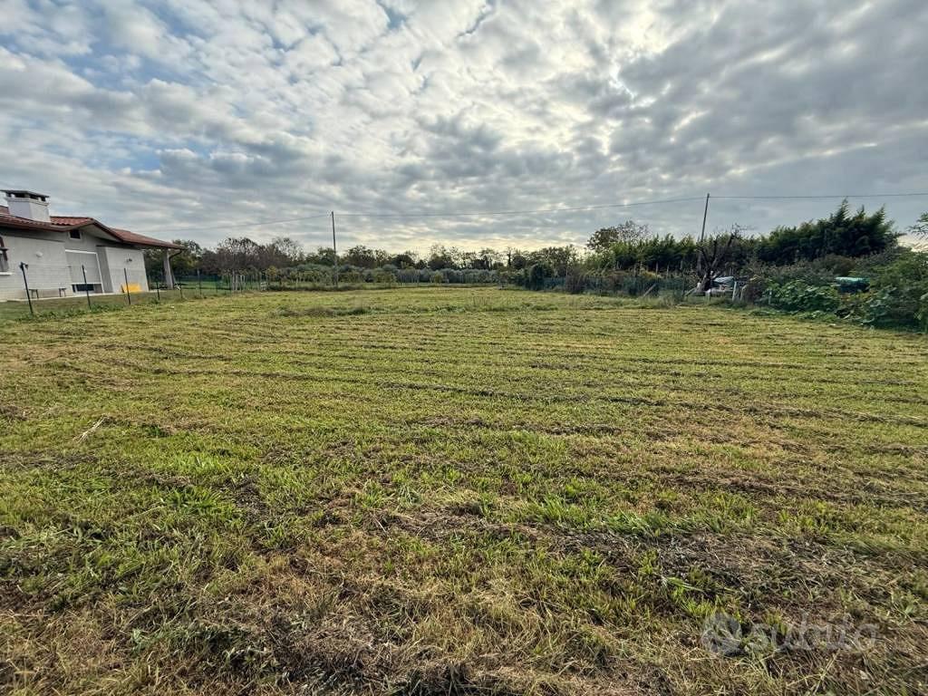 Terreno di 1229 m² a Montecchio Precalcino - Vista 3