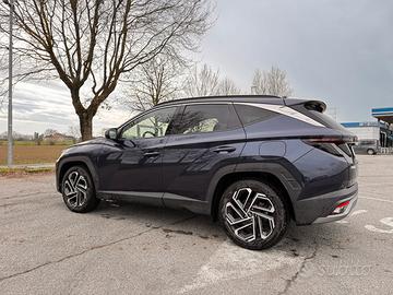 Hyunday tucson n1 autocarro a libretto