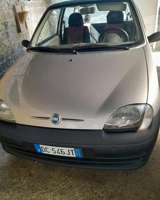 FIAT 600