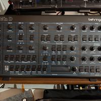Behringer UB-Xa desktop