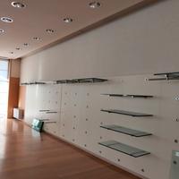 Arredamento negozio abbigliamento 