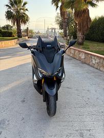 YAMAHA TMAX 530 SX 2018
