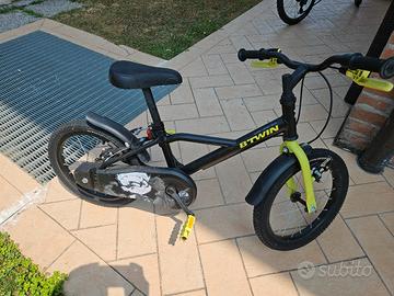bici 16" marca b-twin per bimbi 4-6 anni