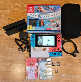 Nintendo Switch: dock, 2 coppie Joy-Con, 5 Giochi