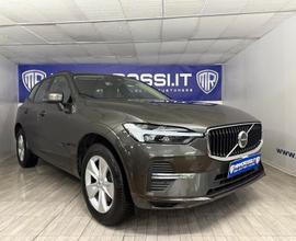 Volvo XC60 Ibrid Momentum AWD Automatica