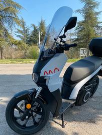 SEAT MÓ eScooter 125 Performance