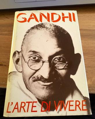 Gandhi L'ARTE DI VIVRE
