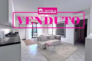 ELEGANTE APPARTAMENTO PARI AL NUOVO con GARAGE