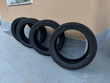 4 GOMME INVERNALI KUMHO WINTERCRAFT 205/45 R17 88V