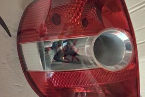 FANALE POSTERIORE ORIGINAL VOLKSWAGEN FOX SINISTRO