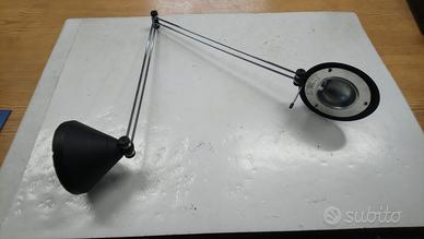 Lampada da muro nuova