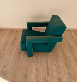 CASSINA poltrona utrecht