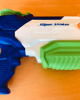 Pistola ad Acqua NERF Super Soaker (-50%)