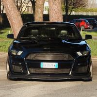 Ford Mustang Fastback 5.0 ti-vct V8 GT 421cv