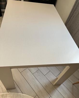 Tavolo da pranzo
