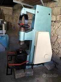 Maglio 60 tonnellate come nuovo