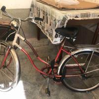 Bicicletta "Americana" con cestino