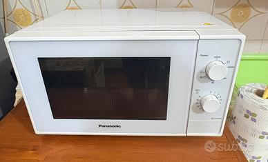 Forno microonde Panasonic NN-K10JWM