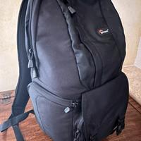 Zaino lowepro per macchina fotografica