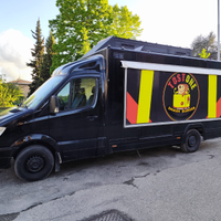 Mercedes Food Truck pronta