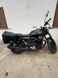 MOTO GUZZI V7 stonelll