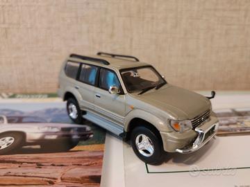 Modellino Toyota Land Cruiser collezione 1:43