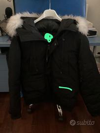 giubbotto con pelliccia Canada goose 