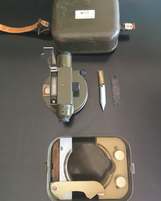 Teodolite officine Galileo anni 50