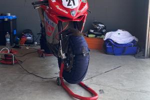 Mv augusta675