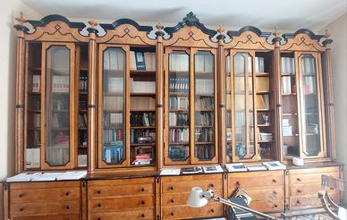 Libreria e Cassettiera Antichi 