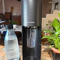 Gasatore per acqua e bibite