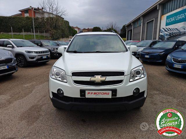 CHEVROLET Captiva
