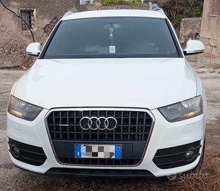 Q3 2.0 TDI  Quattro S Tronic Business Plus