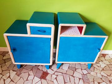 Coppia Comodini blu/pavone