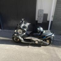 Yamaha T Max - 2003