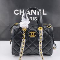Borsa a tracolla Chanel 25A Maxi