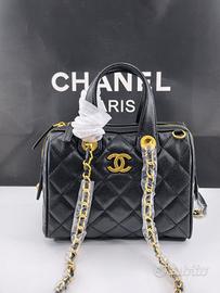 Borsa a tracolla Chanel 25A Maxi