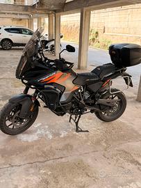 KTM 1290 adventur
