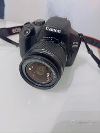FOTOCAMERA REFLEX CANON EOS 2000D 18.55D + ACC