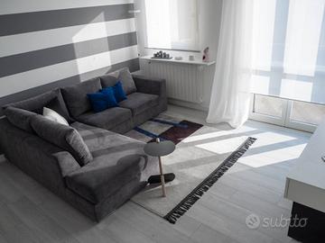 Trilocale arredato con doppi servizi