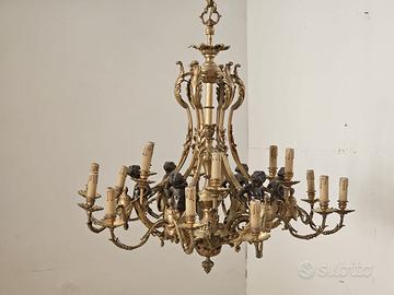 Antico Lampadario in bronzo francese antiquariato