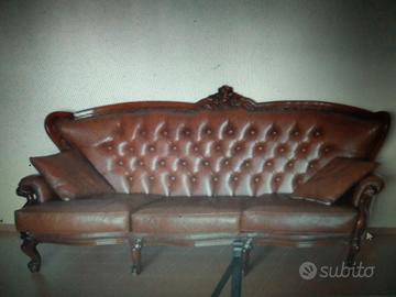 Divano in pelle