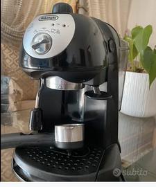Macchina Caffè Espresso De'Longhi