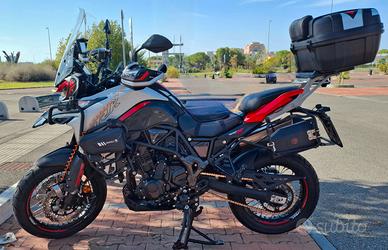 benelli trk 702x 