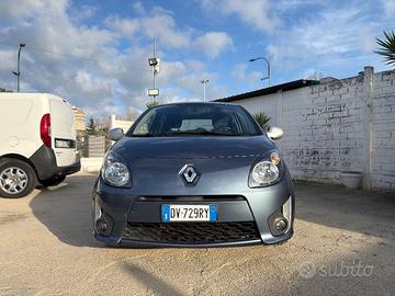 RENAULT - Twingo - 1.2 16V Dynamique