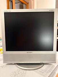 Monitor TV Samsung SyncMaster 710MP 17" videogames